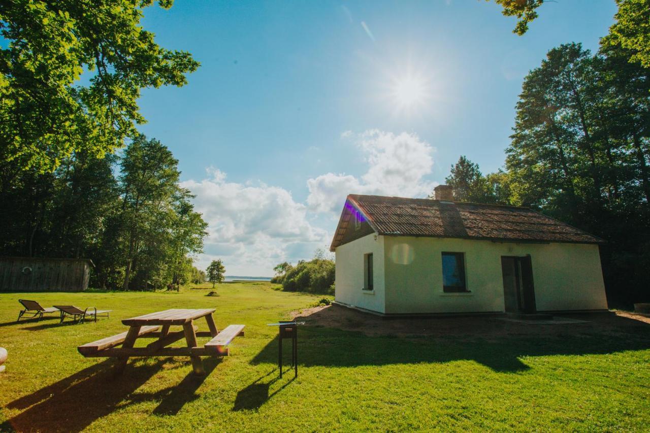 Villa Burtnieka Ezera Maja Valmiera Exterior foto